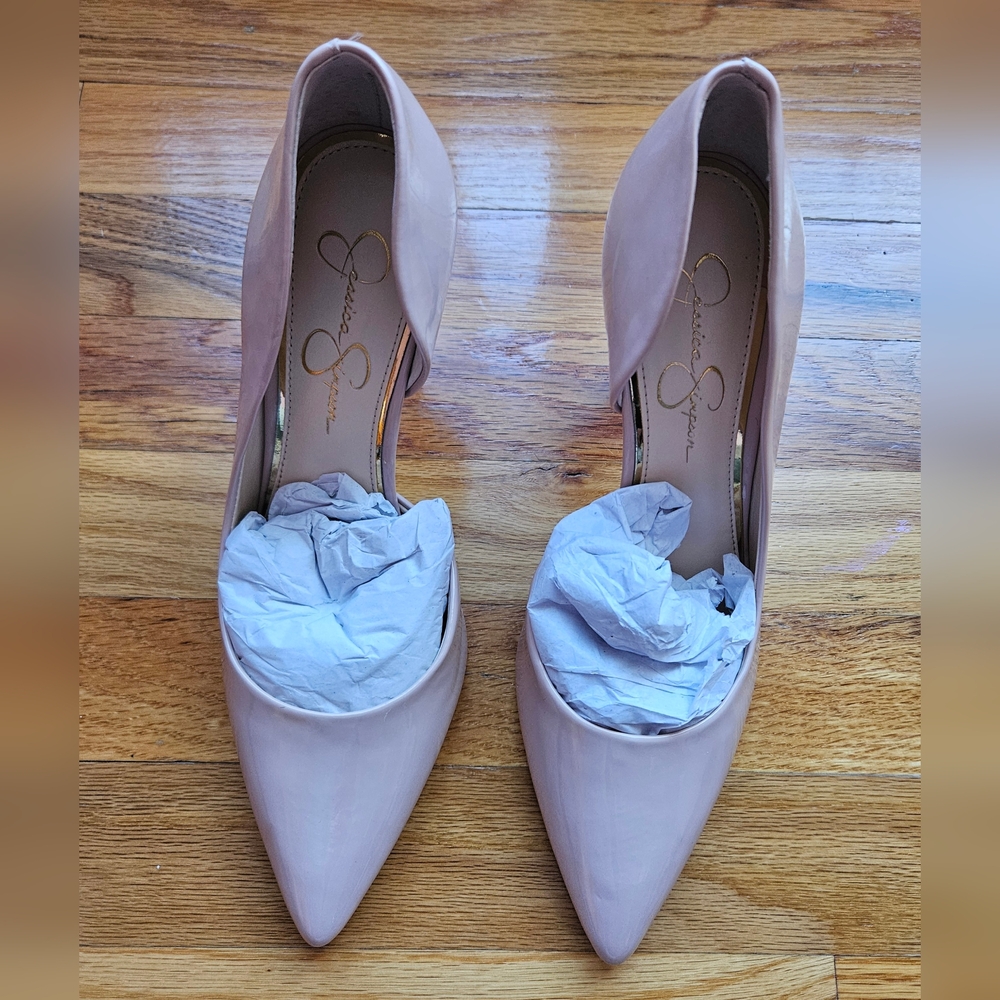 JS-pheona nude blush patent leather heel. Jessica Simpson, size 8